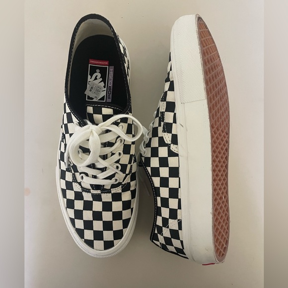 Vans Skate Authentic Checkerboard blk/wht : Mens Sz: 9.5 - Picture 2 of 6